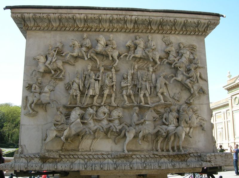 Файл:DECURSIO (Колонна).jpeg