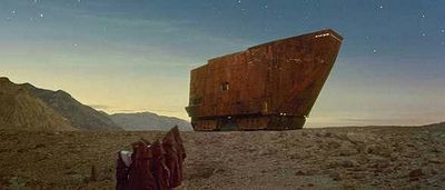 Всегда в дороге, туда, где пахнет наживой